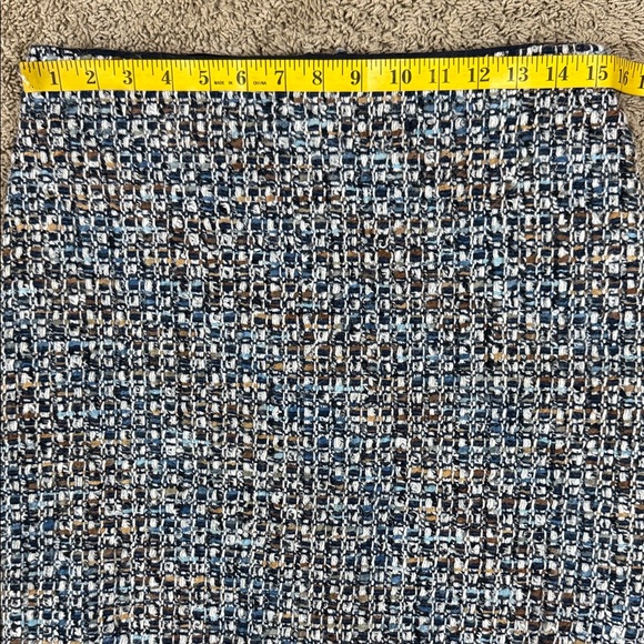 Talbots Mosaic Blue and White Pencil Knee Length Skirt SKU1294 - Picture 4 of 15